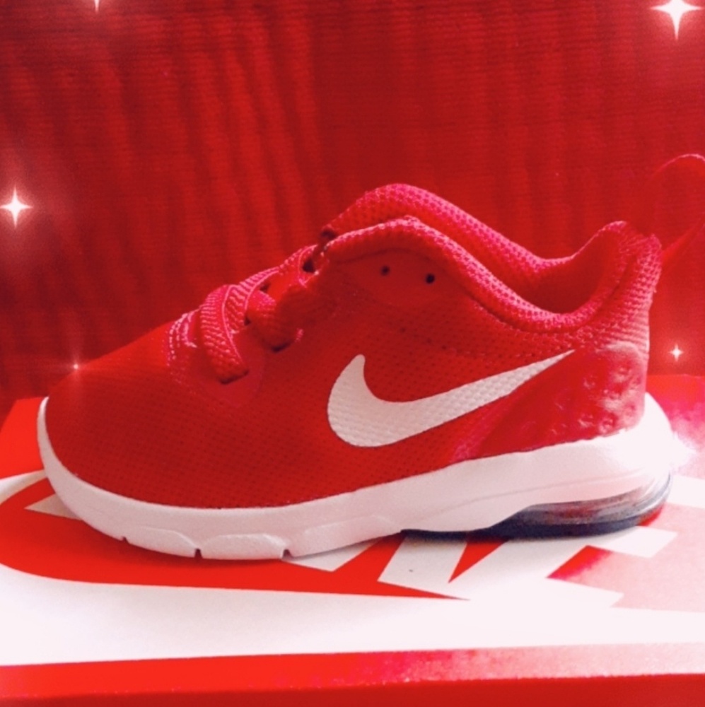 Girls baby nikes
